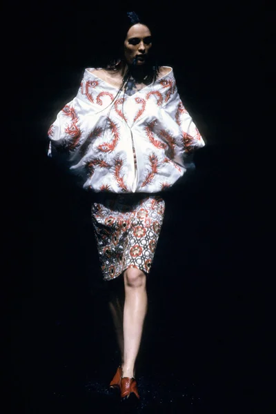 Look 63